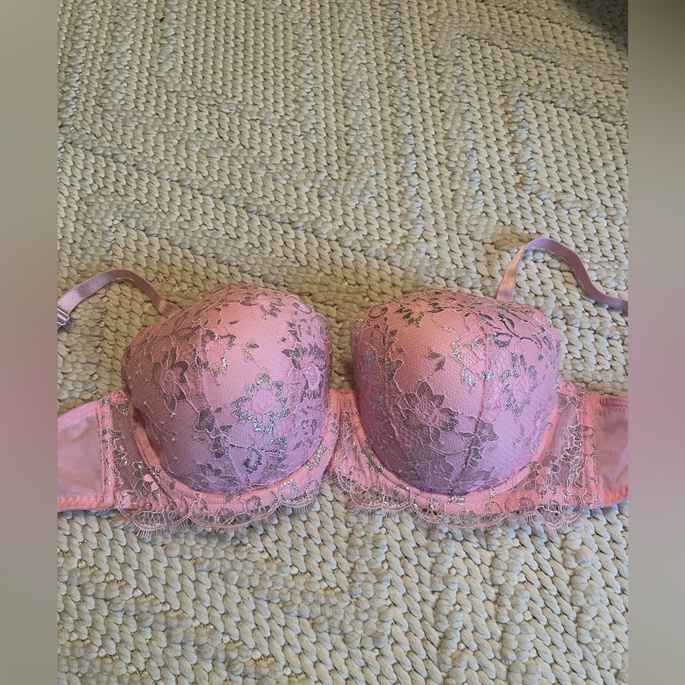 Victoria’s Secret bra